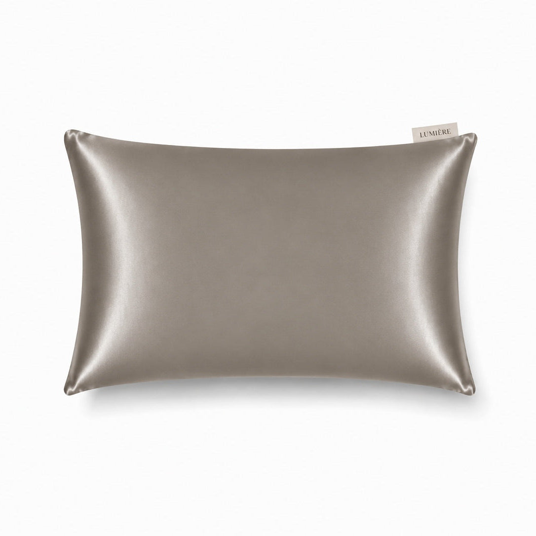 Jedwabna poszewka na poduszkę w kolorze szary taupe 40 × 60 cm